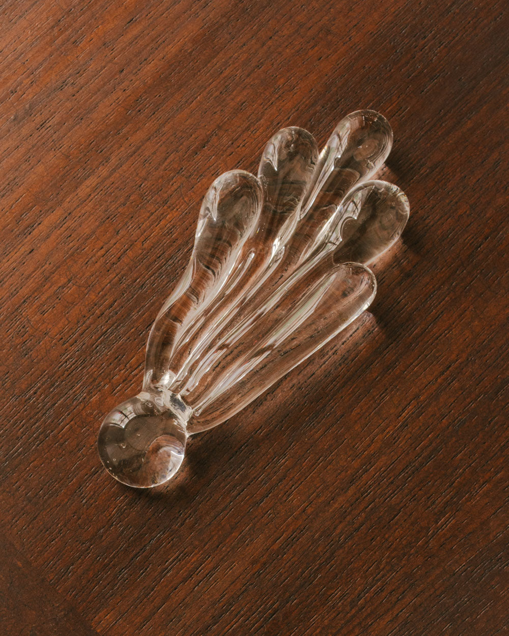 Knife-Rest by Justine Ménard