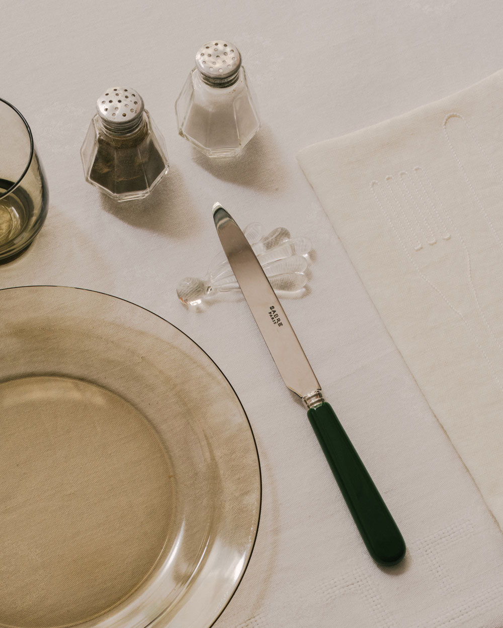 Knife-Rest by Justine Ménard