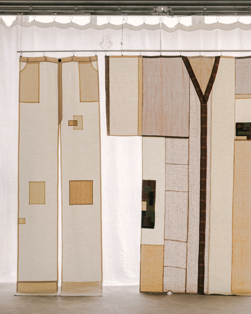 Le Rideau-Kimono "A Well-Dressed Apartment" - Pièce Unique