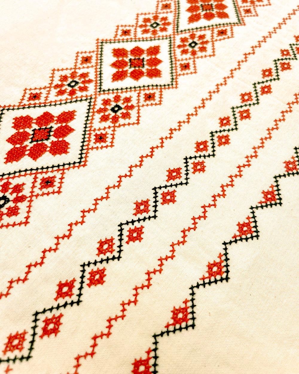 Table Runner Corridor Citoyen x Sarah Espeute #01