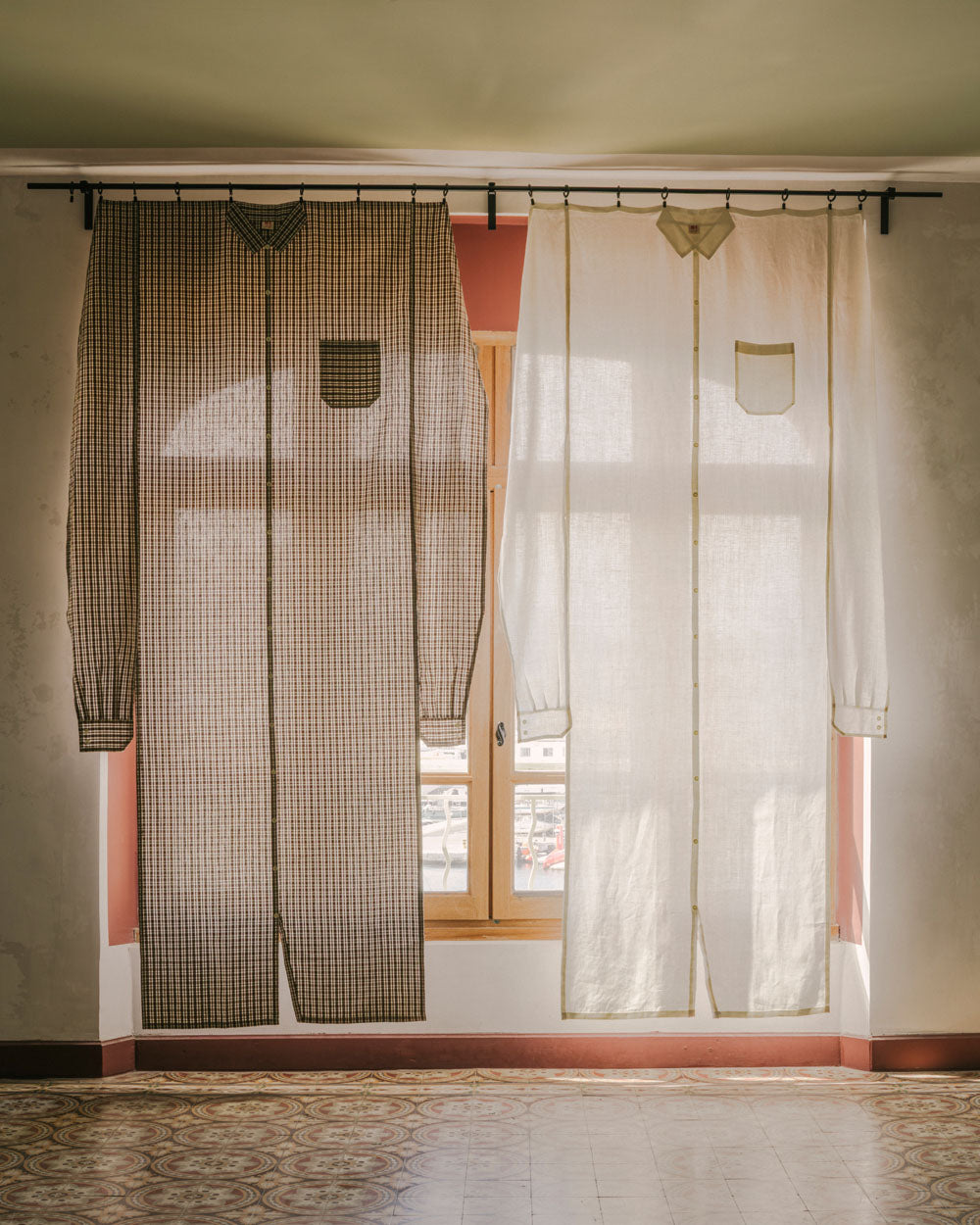 Le Rideau-Chemise en Lin