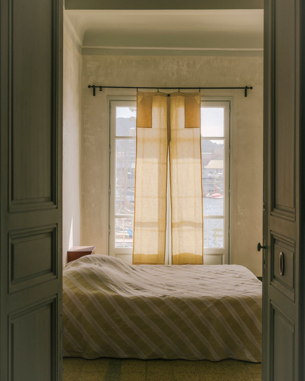 Le Rideau-Pantalon Tartan