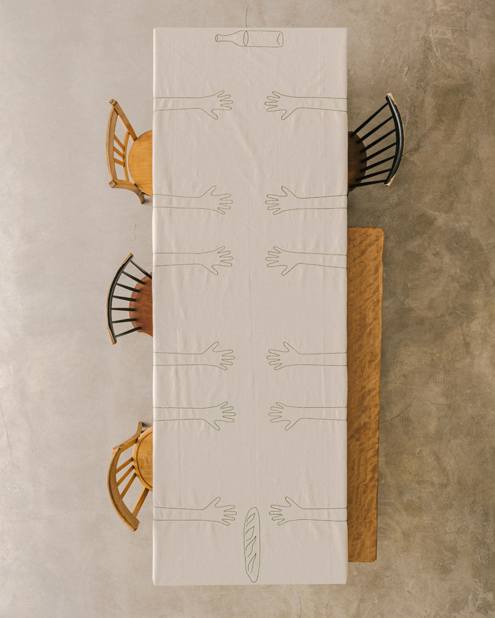 Mains sur la Table Tablecloth - Green
